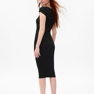 🖤See You Monday Classic Black Midi Dress